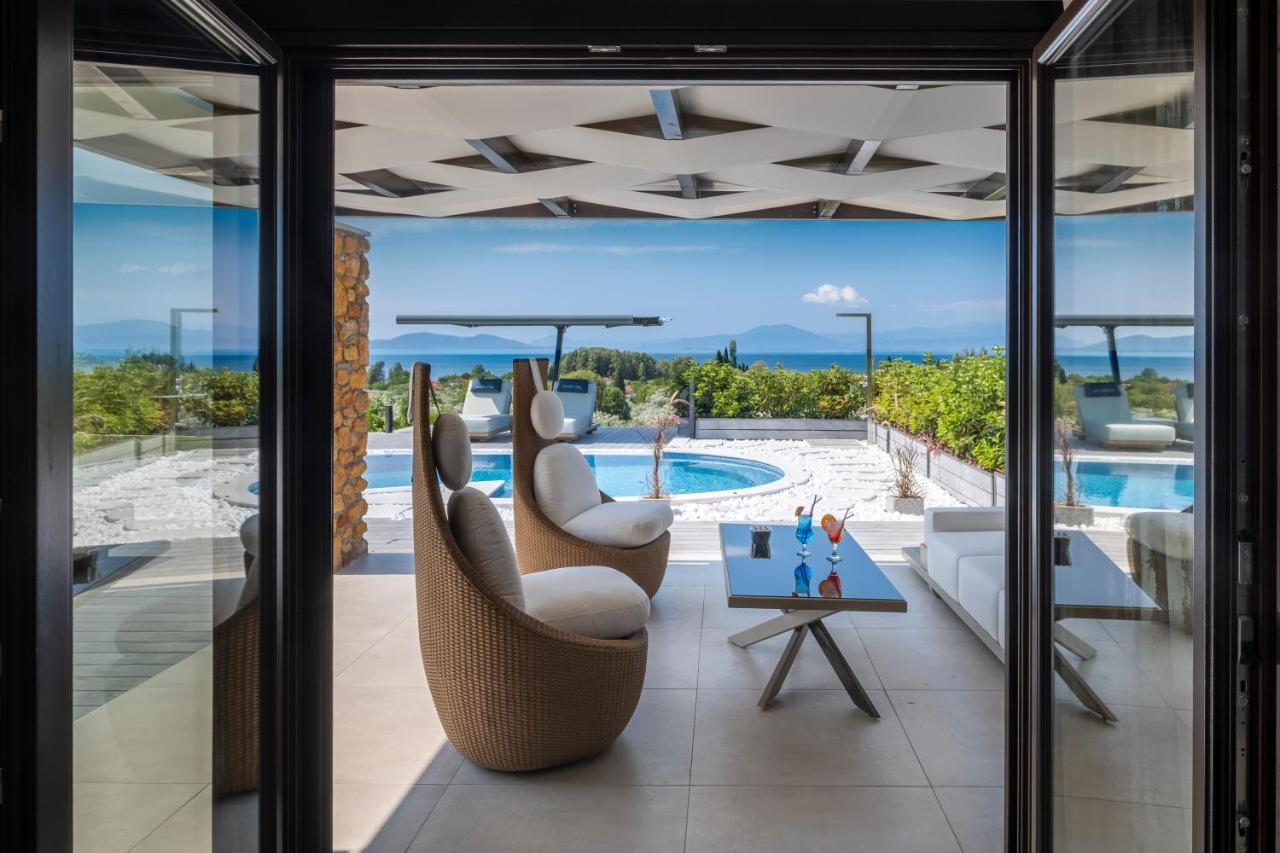 Iakovakis Suites & Spa Koropi Luaran gambar