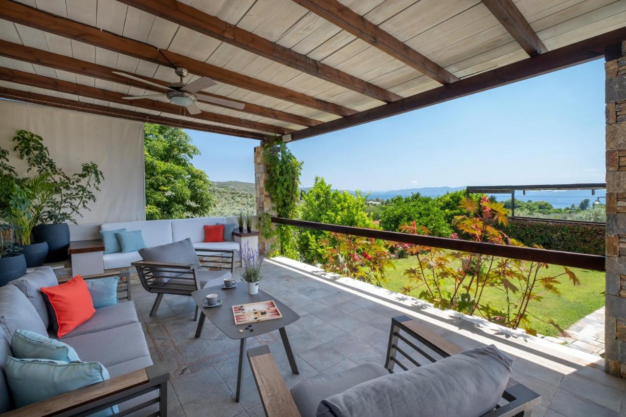 Iakovakis Suites & Spa Koropi Luaran gambar