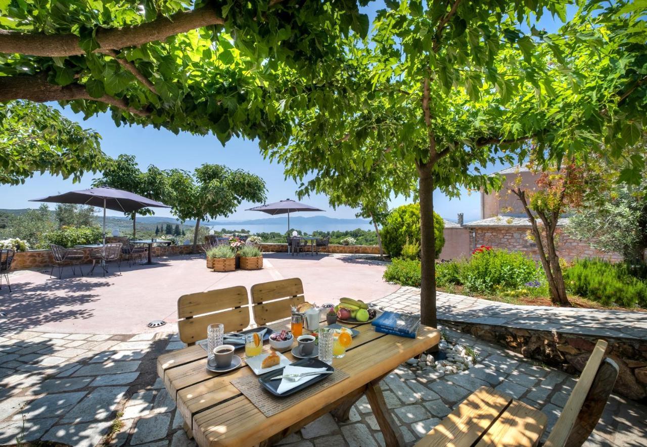Iakovakis Suites & Spa Koropi Luaran gambar