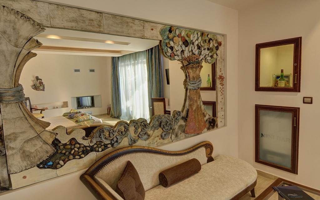 Iakovakis Suites & Spa Koropi Luaran gambar