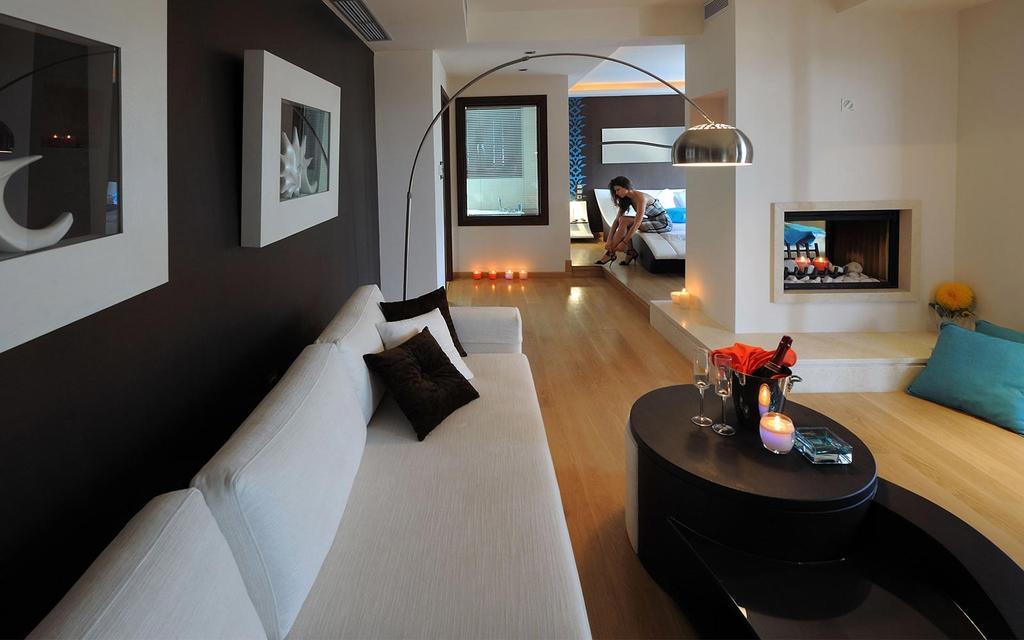 Iakovakis Suites & Spa Koropi Luaran gambar