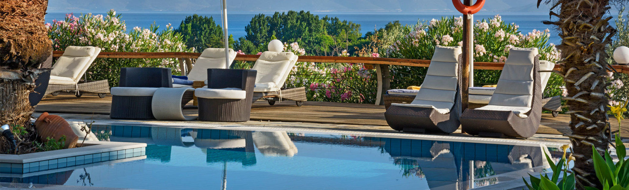 Iakovakis Suites & Spa Koropi Luaran gambar